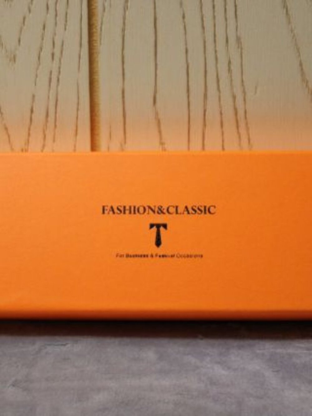 Men's Fashion & Classic Tie and Cufflinks Set - NIB